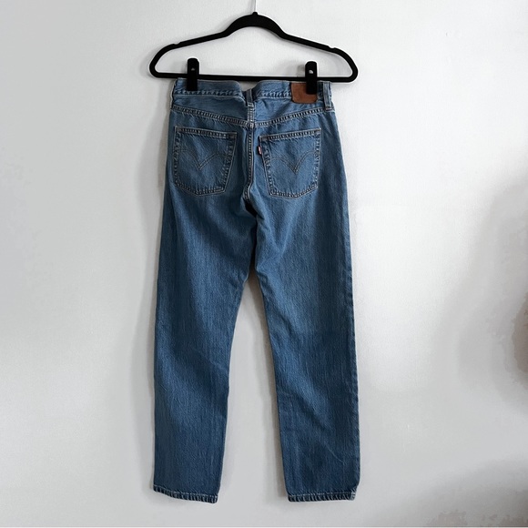👖 Levi’s 501 Slim Taper Mid-rise Jeans (Medium Wash) 👖 - Picture 2 of 9